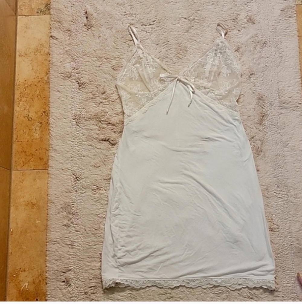 Victoria's Secret White Lace Nightie